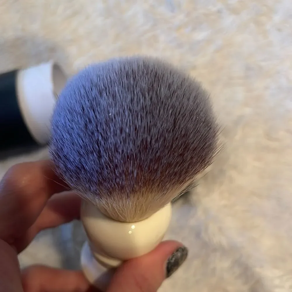 West Coast shaving world class shaving brush NEW